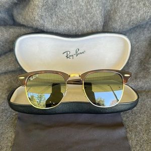Ray-Ban RB3016 Clubmaster Classic Sunglasses